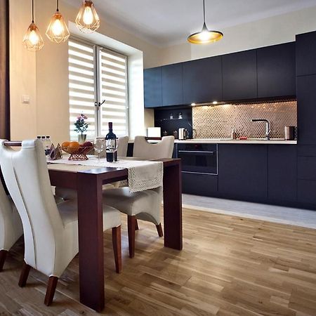 Niepodleglosci Serviced Apartments Warszawa Zewnętrze zdjęcie